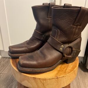 2002 Women’s Frye Motorcycle Boots